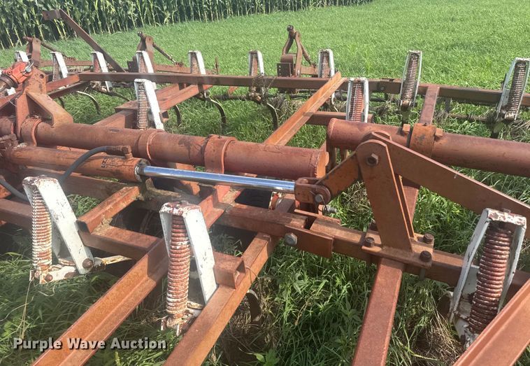 image for item ER2223 Wil-Rich field cultivator