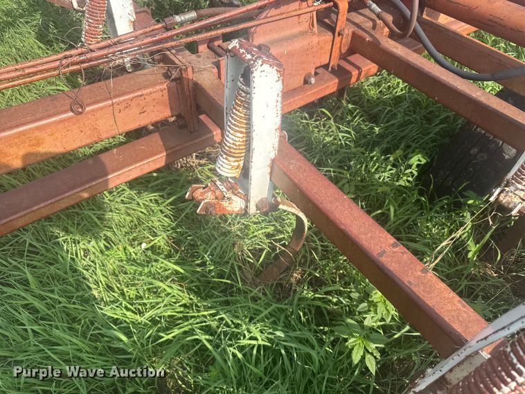 image for item ER2223 Wil-Rich field cultivator