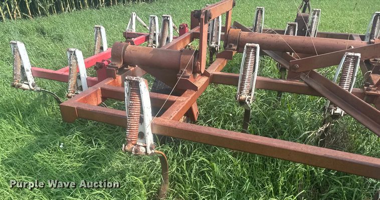 image for item ER2223 Wil-Rich field cultivator