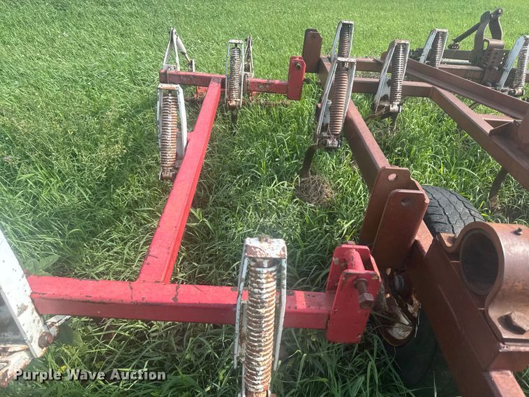image for item ER2223 Wil-Rich field cultivator
