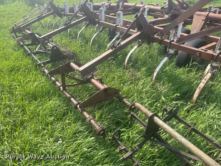 image for item ER2223 Wil-Rich field cultivator