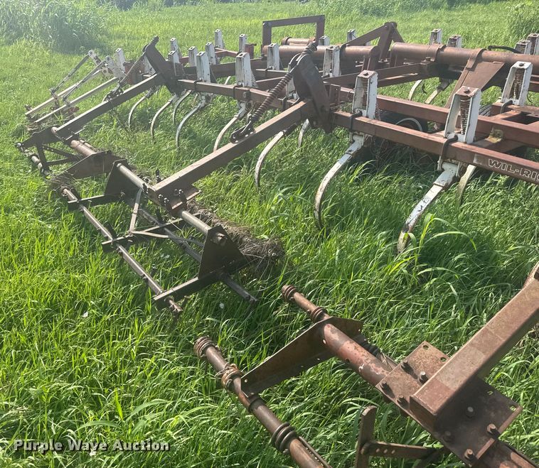 image for item ER2223 Wil-Rich field cultivator