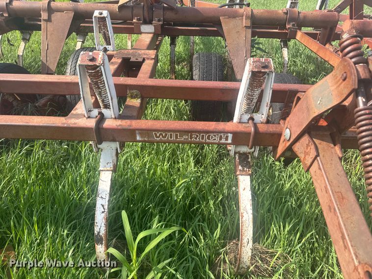 image for item ER2223 Wil-Rich field cultivator