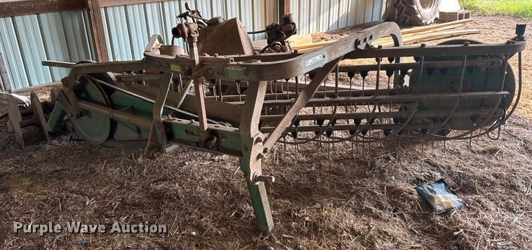 image for item ER2233 13' W hay rake