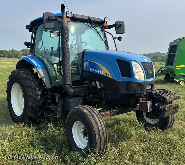 image for item ER2234 2009 New Holland T6020 tractor
