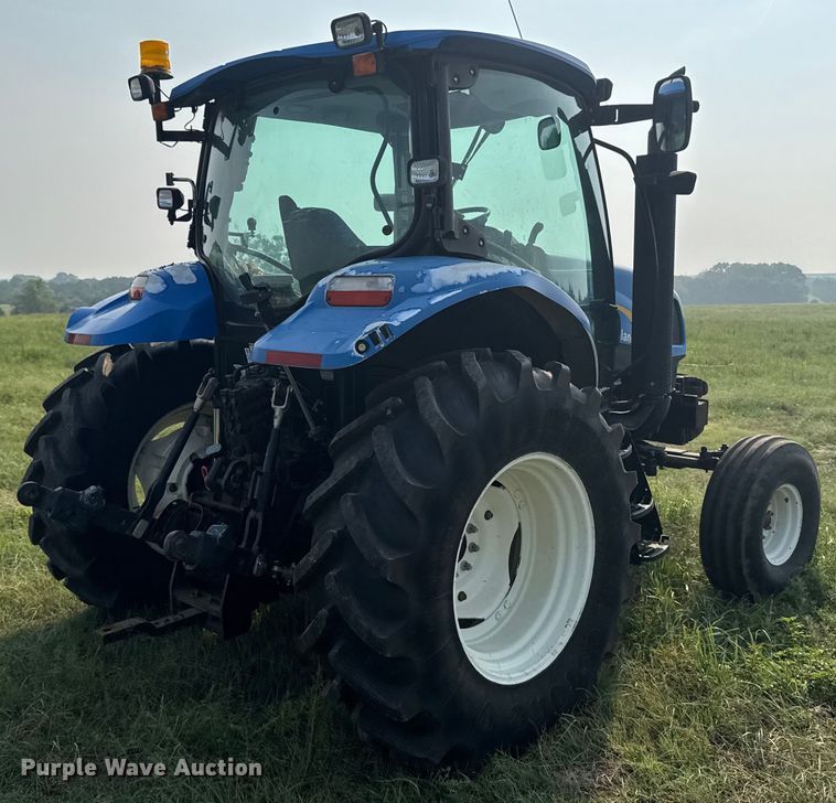 image for item ER2234 2009 New Holland T6020 tractor