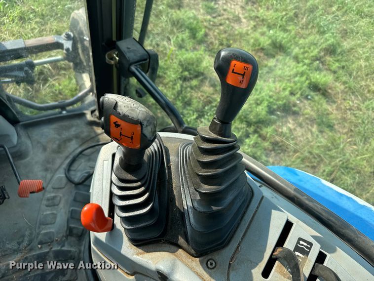 image for item ER2234 2009 New Holland T6020 tractor