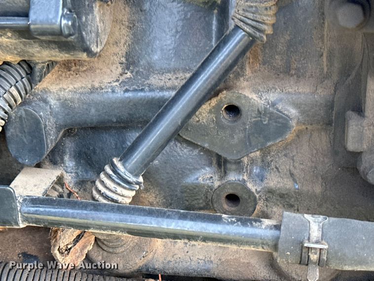 image for item ER2234 2009 New Holland T6020 tractor