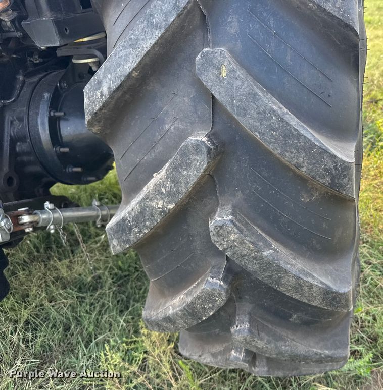 image for item ER2234 2009 New Holland T6020 tractor