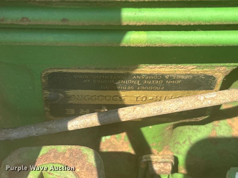 image for item ER2257 John Deere 6404 engine