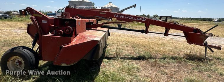 image for item EU0003 2004 New Holland 1431 swather swather / windrower