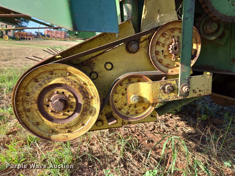 image for item EU3514 John Deere 510 Round baler