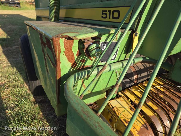 image for item EU3514 John Deere 510 Round baler