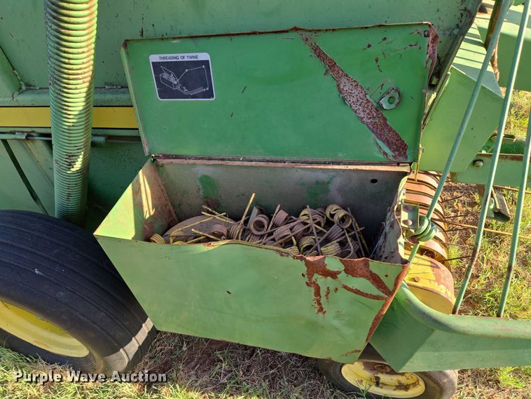 image for item EU3514 John Deere 510 Round baler