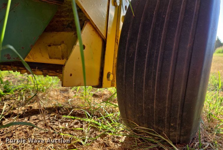 image for item EU3514 John Deere 510 Round baler