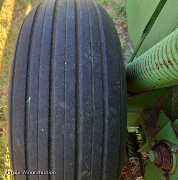 image for item EU3514 John Deere 510 Round baler