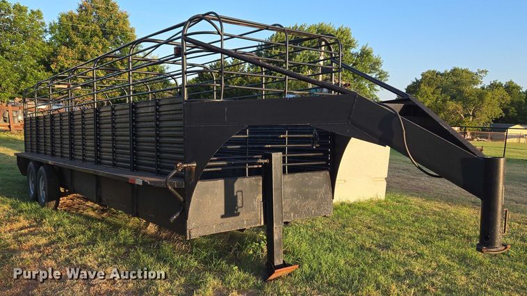 image for item EU3515 Livestock trailer