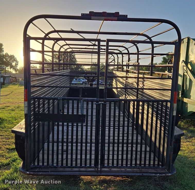 image for item EU3515 Livestock trailer