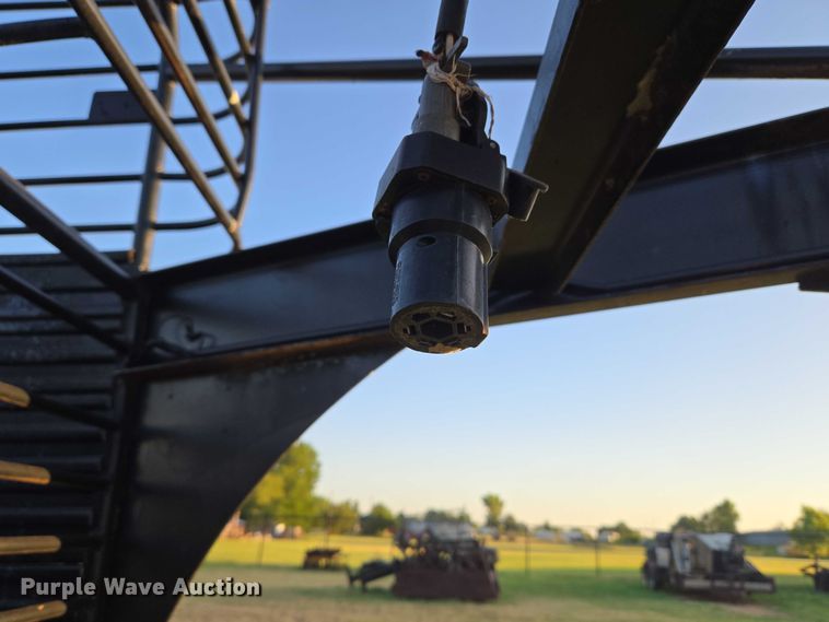 image for item EU3515 Livestock trailer