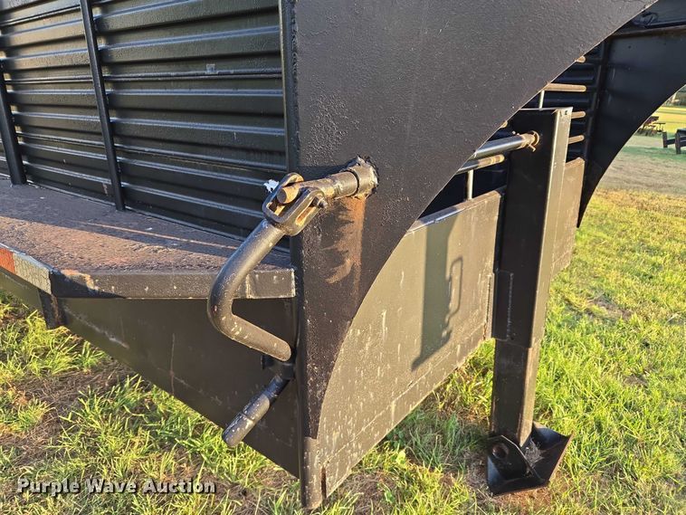 image for item EU3515 Livestock trailer