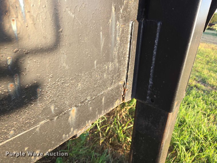 image for item EU3515 Livestock trailer