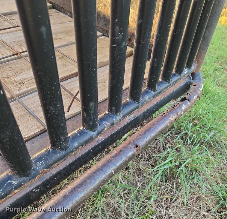 image for item EU3515 Livestock trailer