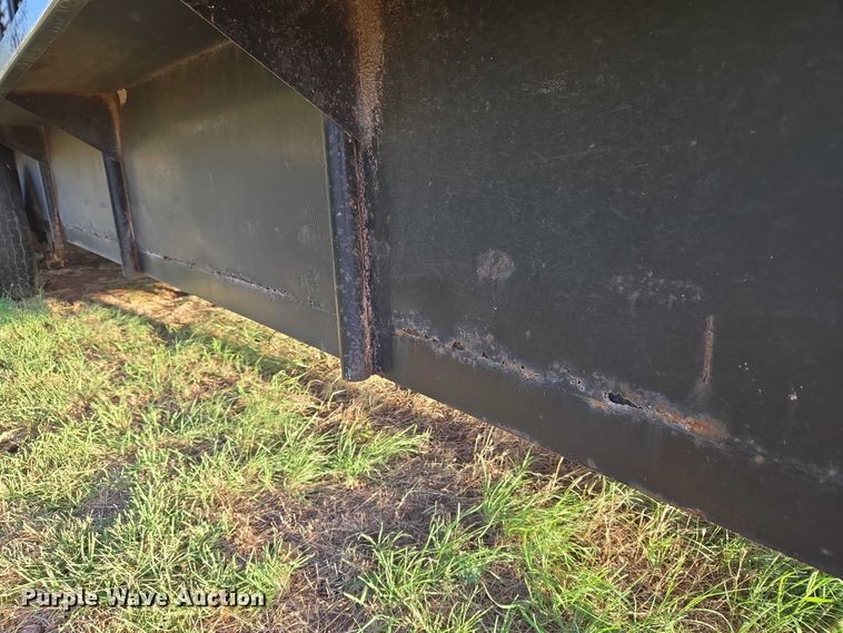 image for item EU3515 Livestock trailer