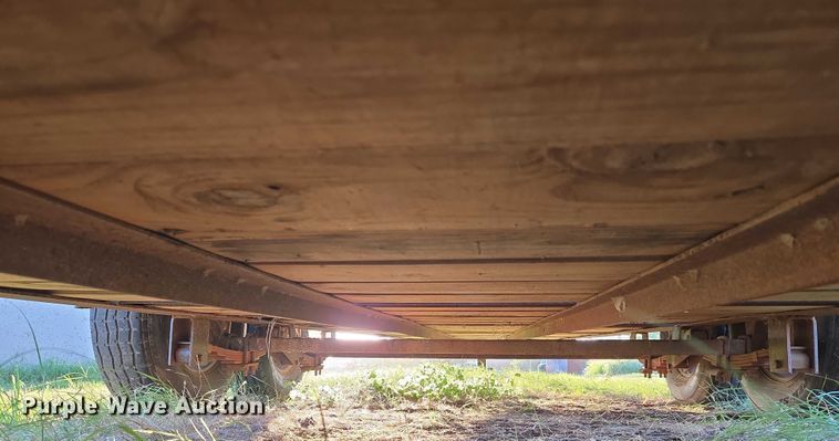 image for item EU3515 Livestock trailer