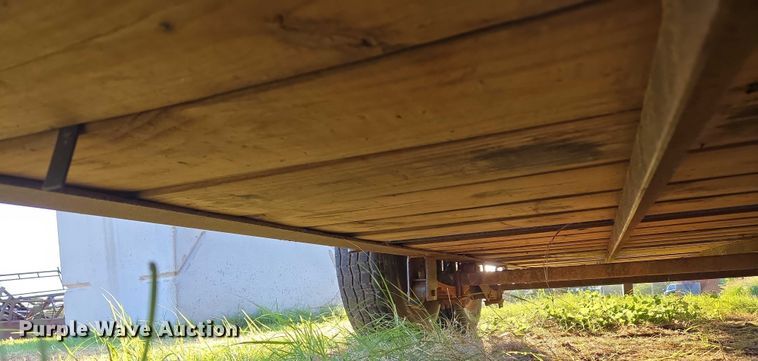 image for item EU3515 Livestock trailer