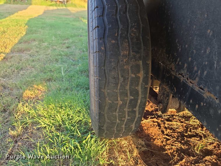 image for item EU3515 Livestock trailer