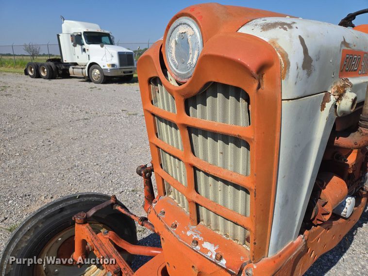 image for item EU3540 Ford 901 tractor