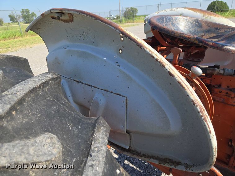 image for item EU3540 Ford 901 tractor