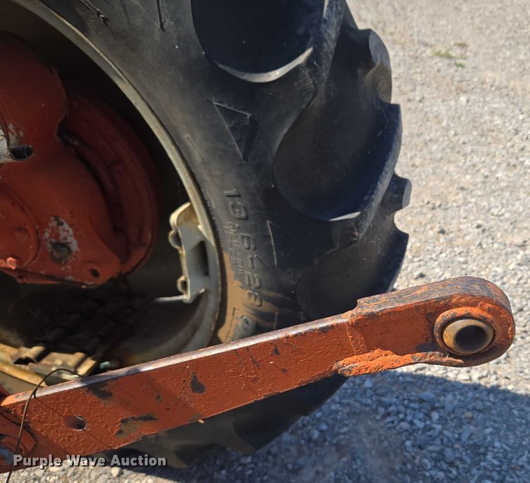 image for item EU3540 Ford 901 tractor