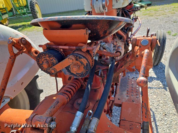 image for item EU3540 Ford 901 tractor