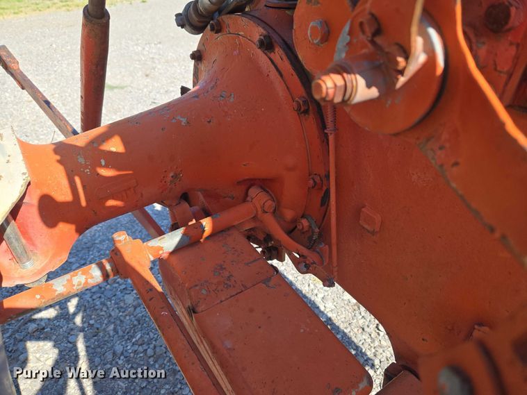 image for item EU3540 Ford 901 tractor