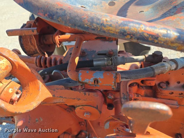 image for item EU3540 Ford 901 tractor