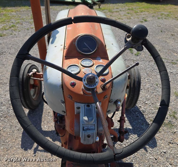 image for item EU3540 Ford 901 tractor