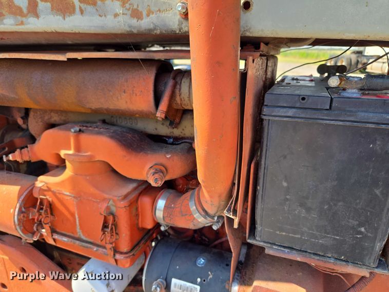 image for item EU3540 Ford 901 tractor