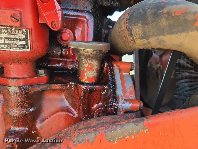 image for item EU3540 Ford 901 tractor