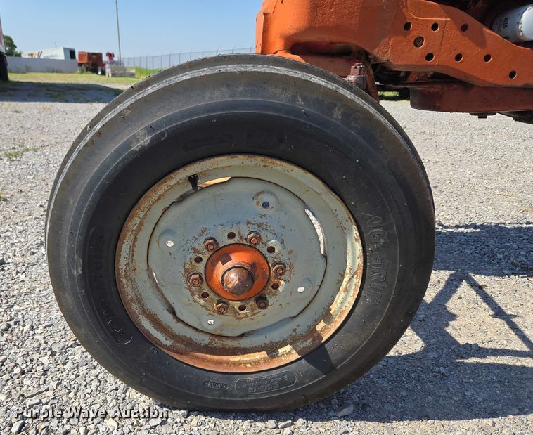 image for item EU3540 Ford 901 tractor