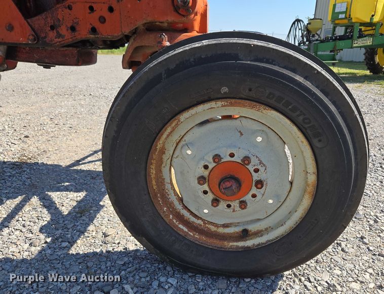 image for item EU3540 Ford 901 tractor