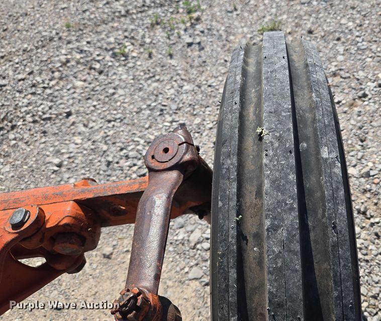 image for item EU3540 Ford 901 tractor