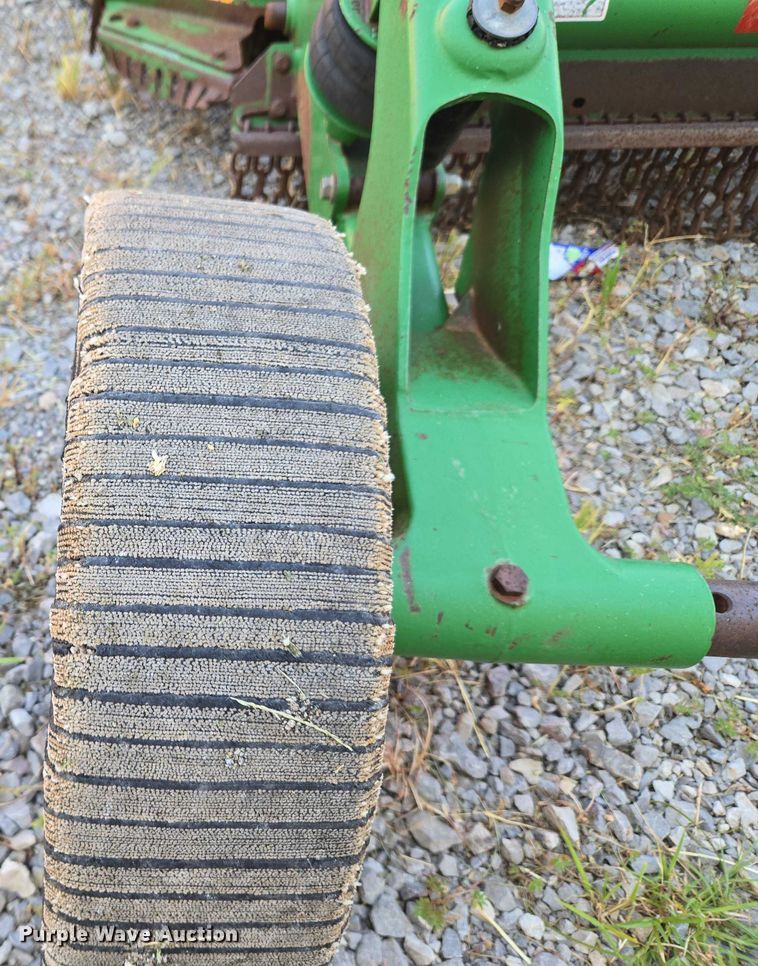 image for item EU3547 2007 John Deere CX15 batwing finish mower