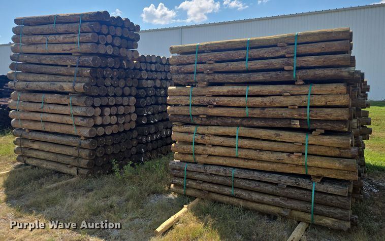 image for item FB9461 (20) bundles of wood post