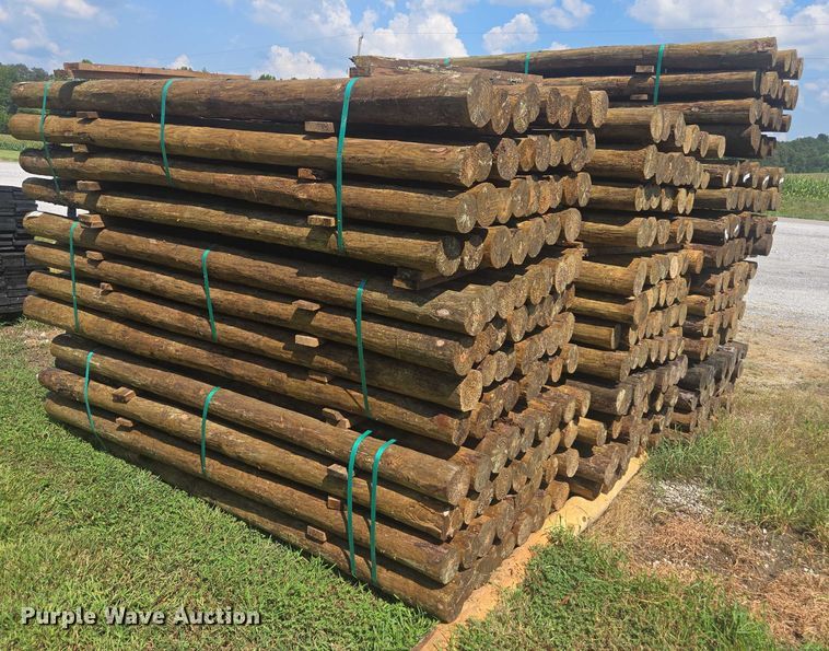 image for item FB9461 (20) bundles of wood post