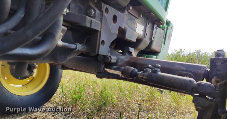 image for item IP9653 2001 John Deere 5310 tractor