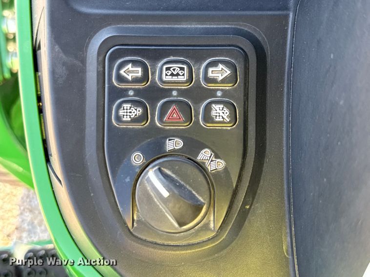 image for item YA0852 2023 John Deere 4066M MFWD tractor