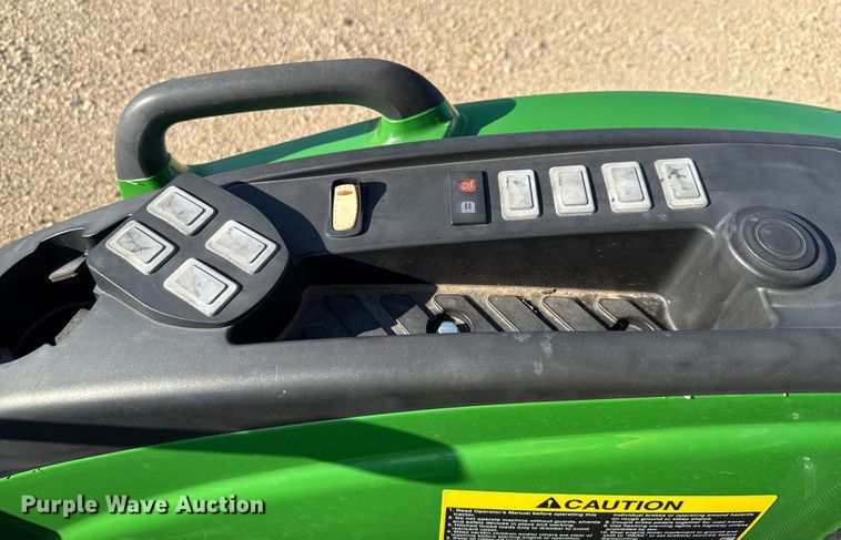 image for item YA0852 2023 John Deere 4066M MFWD tractor