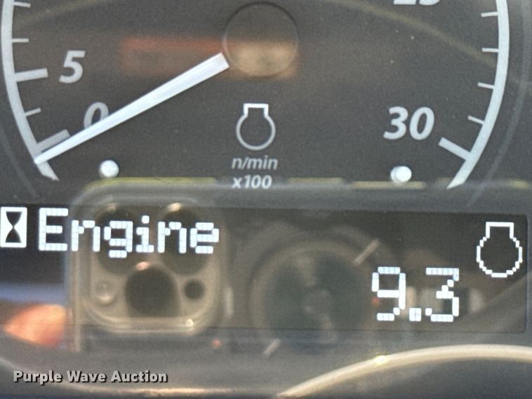 image for item YA0852 2023 John Deere 4066M MFWD tractor