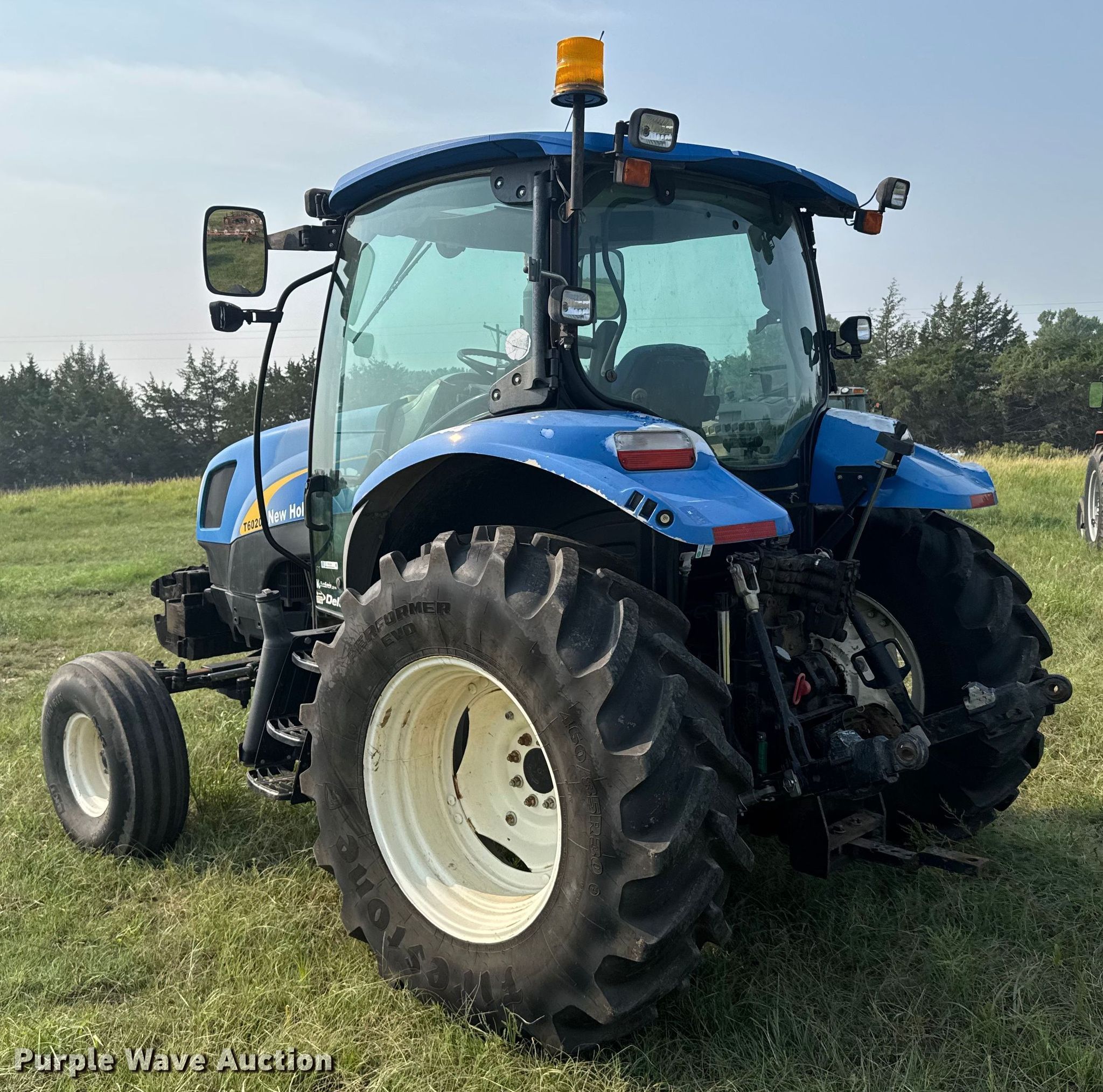 ニューホランドnewholland 01] We asked a technical advisor from New Holland Japan to